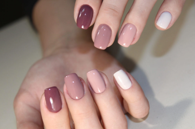 What are the benefits of semi-permanent nails?